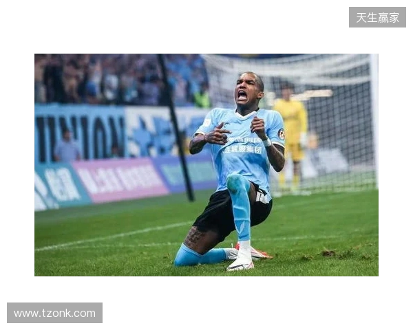 鲁媒:克雷桑对阵大连英博当日主动求战,若恢复顺利可战河南队 鲁媒:克雷桑对阵大连英博当日主动求战,若恢复顺利可战河南队